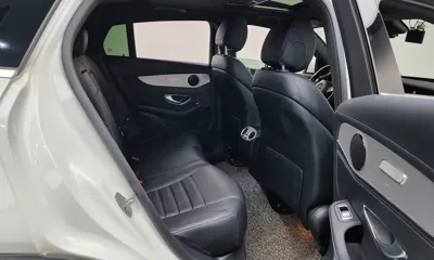 Mercedes-Benz GLC-Class 2018, 54796 км, за 19509.51 USD - фото 12