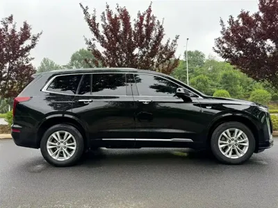 Cadillac XT6 2023, 71000 км, за 26253.97 USD