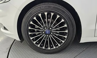 Ford Mondeo 2016, 87018 км, за 5529.54 USD