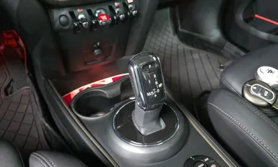 MINI Countryman 2023, 21368 км, за 25928.84 USD - фото 9