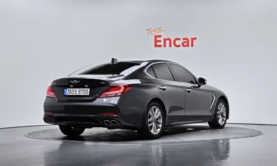 Genesis G70 2018, 90338 км, за 8532.58 USD