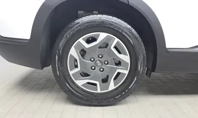 Hyundai Santafe 2022, 107153 км, за 14000.12 USD