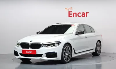 BMW 5-Series · 2020 год