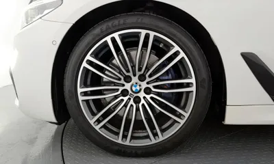 BMW 5-Series 2020, 45824 км, за 23713.37 USD