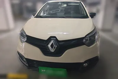 Renault Captur 2015, 54200 км, за 6775 USD