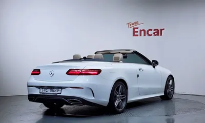 Mercedes-Benz E-Class 2018, 68164 км, за 29896.63 USD