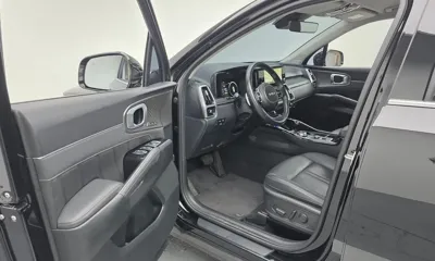 Kia Sorento 2023, 16939 км, за 21127.21 USD - фото 10