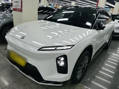 Nio ES6 · 2025 год