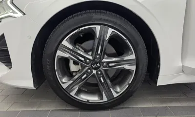 Kia K5 2020, 38506 км, за 15294.74 USD