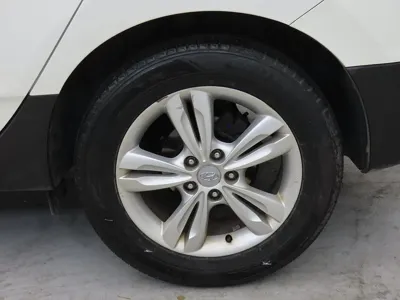 Hyundai Tucson 2011, 249982 км, за 1916.98 USD - фото 18