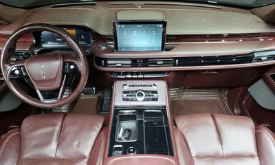 Lincoln Aviator 2021, 38943 км, за 30723.48 USD - фото 7