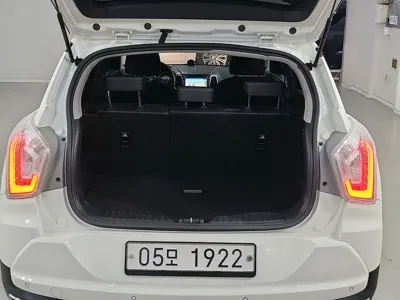 KG_Mobility_Ssangyong TIBOLI 2019, 79464 км, за 6175.65 USD