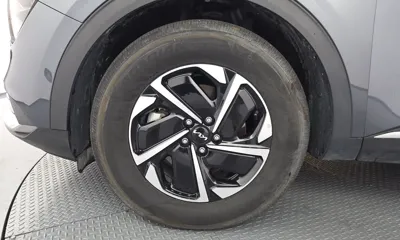 Kia Sportage 2023, 126734 км, за 13784.95 USD