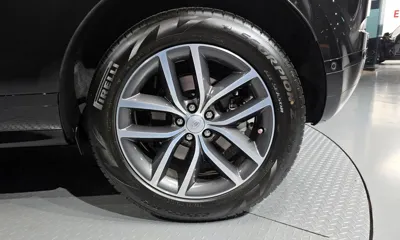 Land Rover Range Rover Evoque 2025, 8661 км, за 38321.77 USD