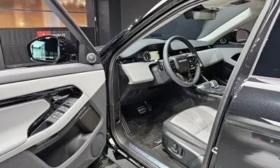 Land Rover Range Rover Evoque 2025, 8661 км, за 38321.77 USD - фото 11