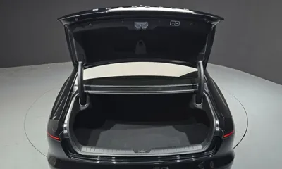Hyundai Grandeur 2023, 55685 км, за 22931.61 USD - фото 34