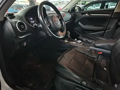 Audi A3 2016, 130000 км, за 6205.75 USD