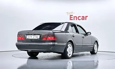 Mercedes-Benz E-Class 2002, 248194 км, за 3087.23 USD