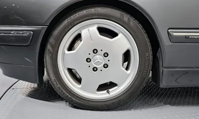 Mercedes-Benz E-Class 2002, 248194 км, за 3087.23 USD