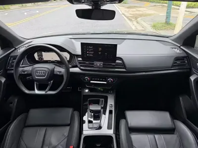 Audi Q5L 2024, 14000 км, за 30605.65 USD - фото 9