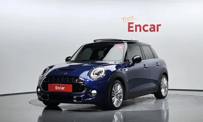 MINI Cooper · 2015 год