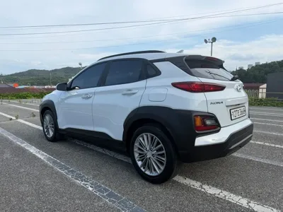 Hyundai Kona 2020, 63610 км, за 10906.94 USD