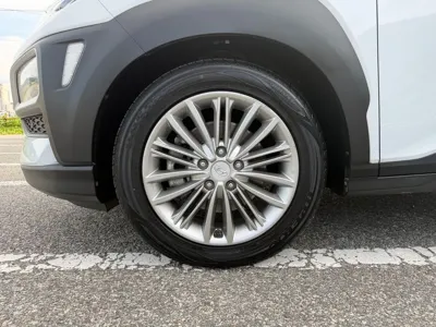 Hyundai Kona 2020, 63610 км, за 10906.94 USD