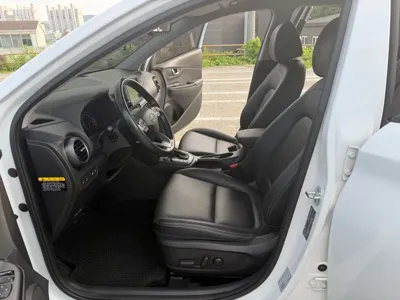 Hyundai Kona 2020, 63610 км, за 10906.94 USD - фото 10