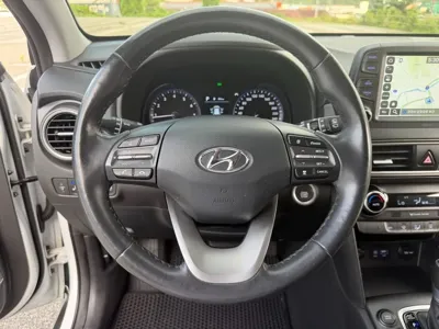 Hyundai Kona 2020, 63610 км, за 10906.94 USD - фото 18