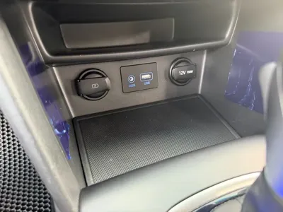 Hyundai Kona 2020, 63610 км, за 10906.94 USD - фото 20