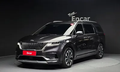 Kia Canival · 2021 год