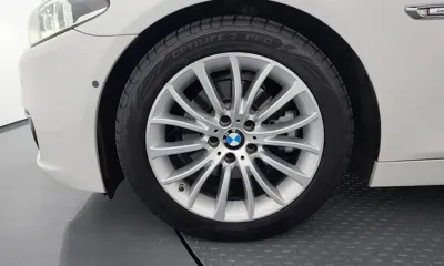 BMW 5-Series 2015, 105482 км, за 8593.34 USD