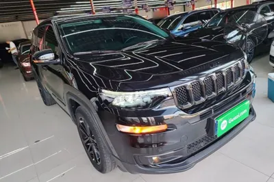Jeep Grand Commander 2020, 30200 км, за 18341 USD