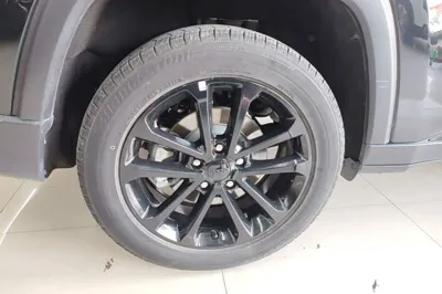 Jeep Grand Commander 2020, 30200 км, за 18341 USD - фото 11