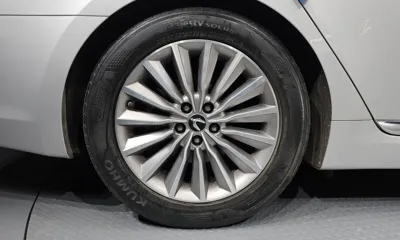 Hyundai Equus 2015, 158745 км, за 7866.21 USD