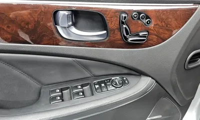 Hyundai Equus 2015, 158745 км, за 7811.47 USD - фото 12