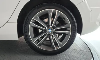 BMW 1-Series 2021, 67766 км, за 14375.74 USD - фото 21