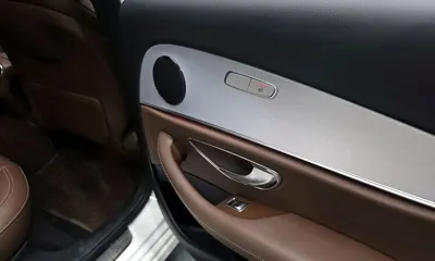 Mercedes-Benz E-Class 2021, 76271 км, за 23446.27 USD - фото 19