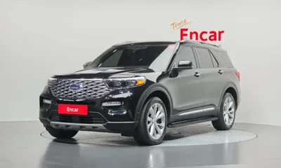 Ford Explorer · 2022 год