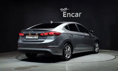 Hyundai Avante 2017, 135414 км, за 4690.56 USD