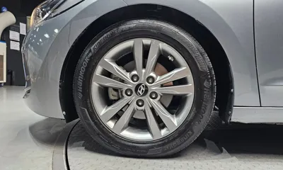 Hyundai Avante 2017, 135414 км, за 4690.56 USD