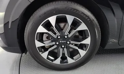 Kia Canival 2023, 61759 км, за 19491.24 USD