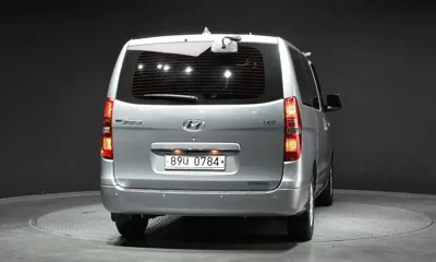 Hyundai Starex 2019, 139737 км, за 8736.18 USD
