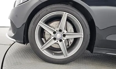 Mercedes-Benz C-Class 2017, 103271 км, за 9124.33 USD
