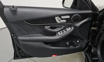 Mercedes-Benz C-Class 2017, 103271 км, за 9124.33 USD - фото 25