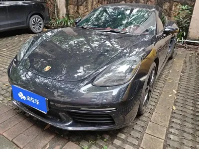 Porsche 718 · 2022 год
