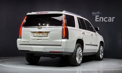 Cadillac Escalade 2020, 70934 км, за 28638.98 USD
