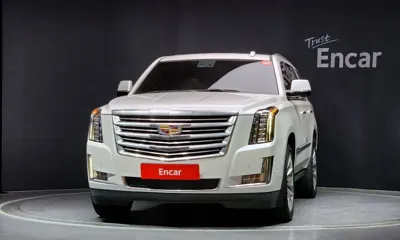 Cadillac Escalade 2020, 70934 км, за 28638.98 USD