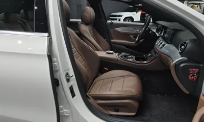 Mercedes-Benz E-Class 2020, 95070 км, за 14431.51 USD - фото 26