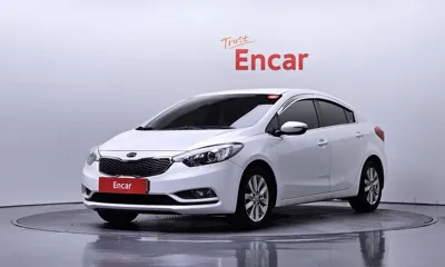 Kia K3 · 2015 год